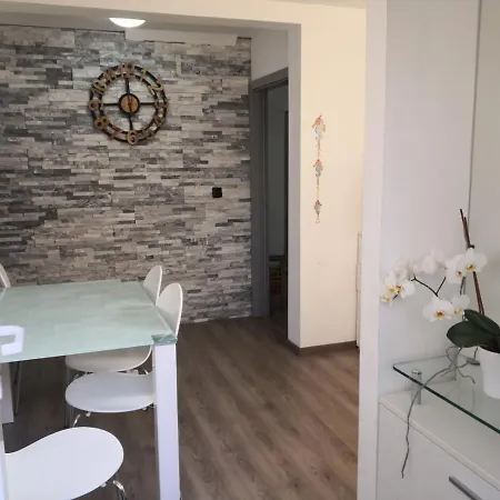 Appartement Spring And Summer Near Ljubljana With Free Secure Parking *