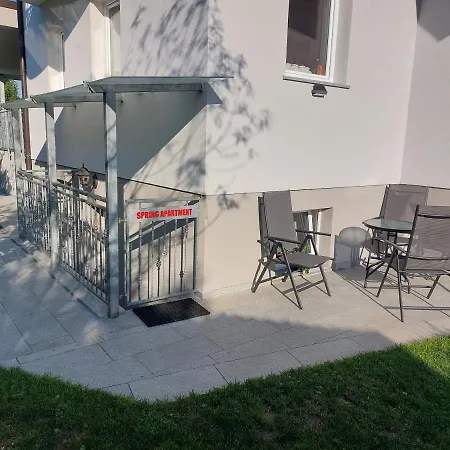 Spring And Summer Near Ljubljana With Free Secure Parking *