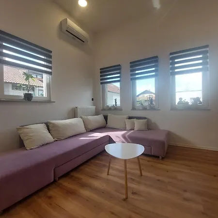 Apartment Spring And Summer Near Ljubljana With Free Secure Parking Domzale